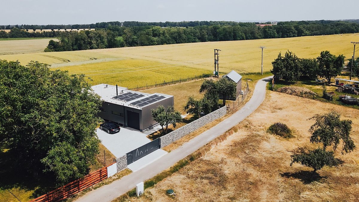 Prodej rodinného domu 158 m², pozemek 1182 m² – fotografie 4