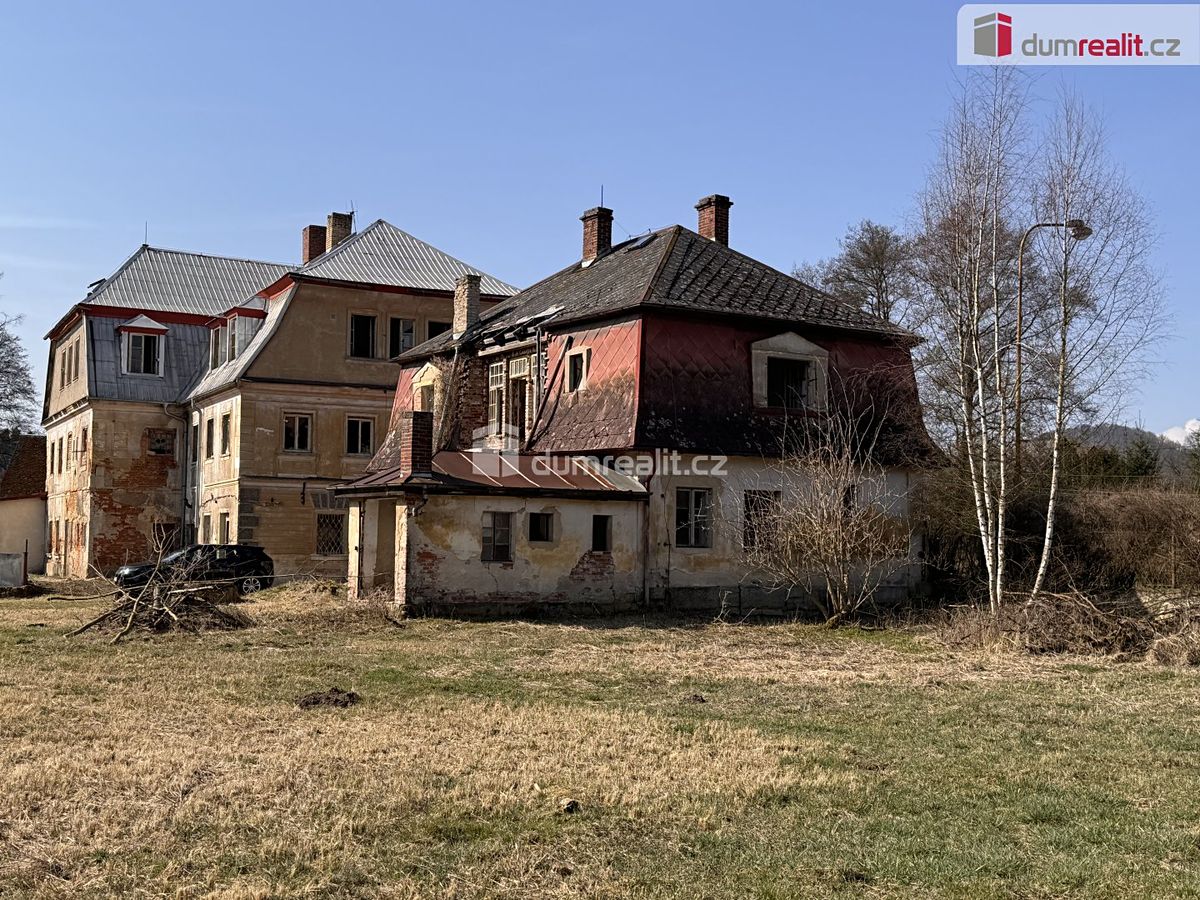 Prodej vily 349 m², pozemek 796 m² – fotografie 5