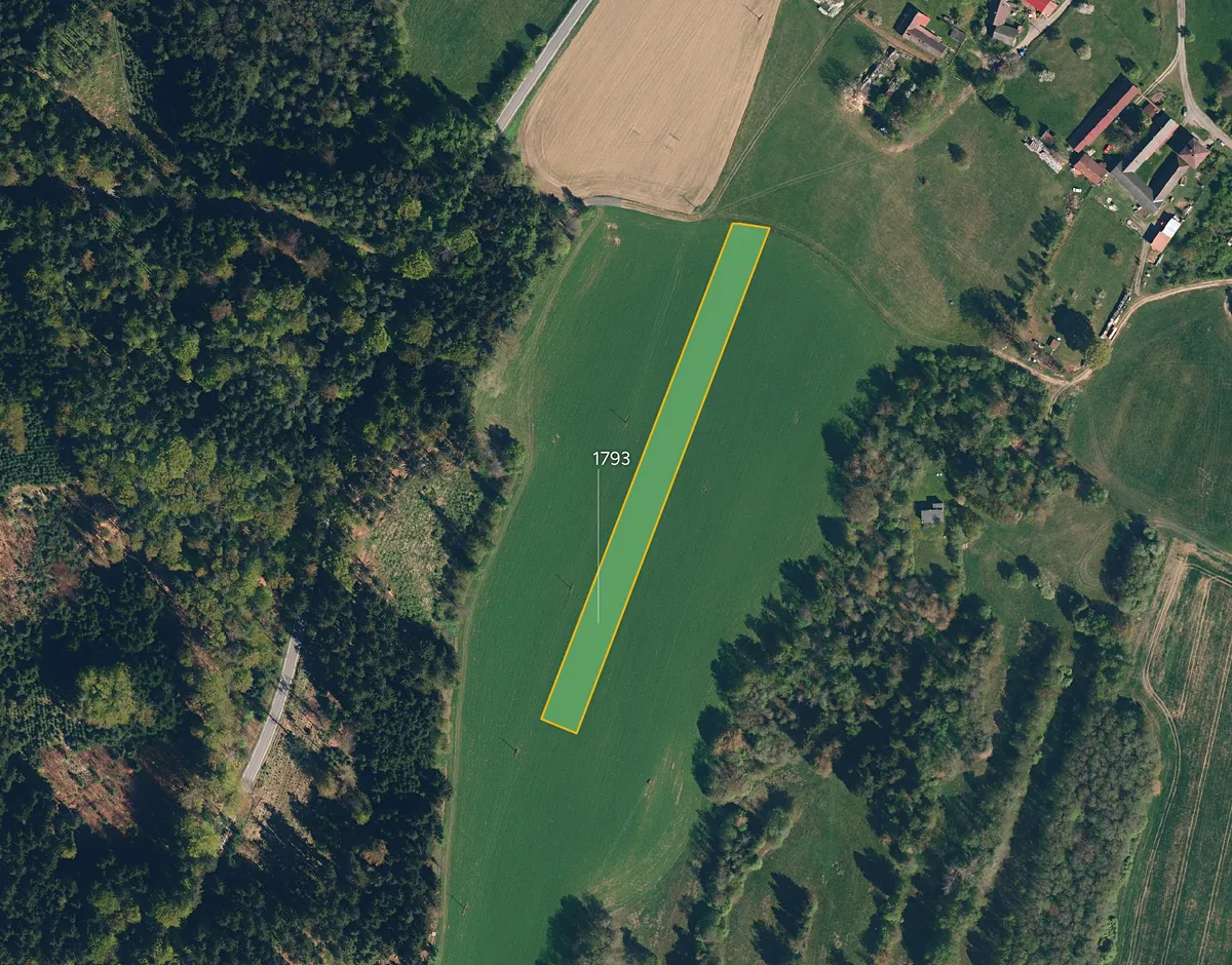 Prodej pole 15867 m²