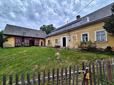 Prodej rodinného domu 312 m², pozemek 1925 m²