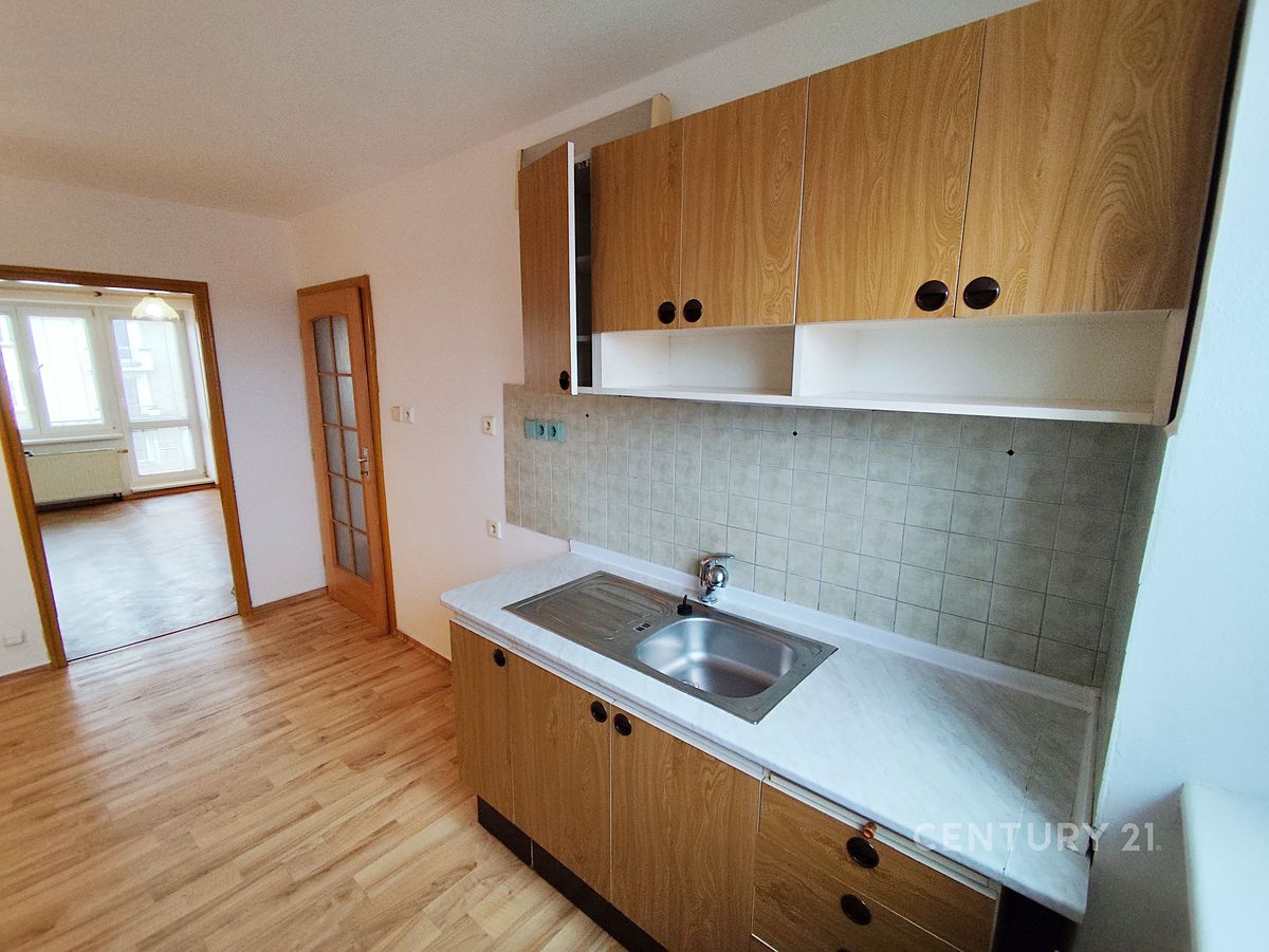Pronájem bytu 2+1 58 m² – fotografie 2