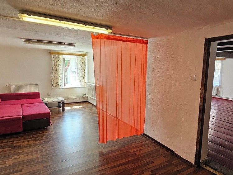 Комерційне приміщення на продаж, 270 м² (21 з 32)