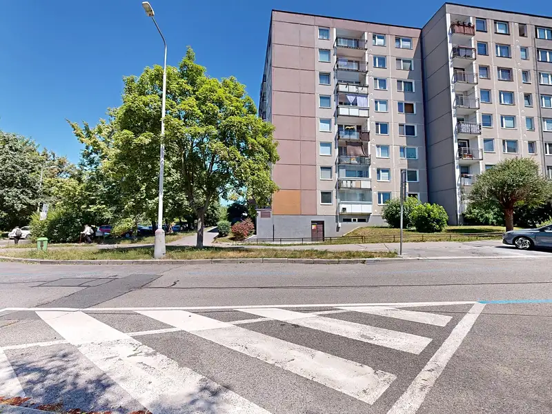 Prodej bytu 2+kk 45 m², Praha – náhled fotky 1