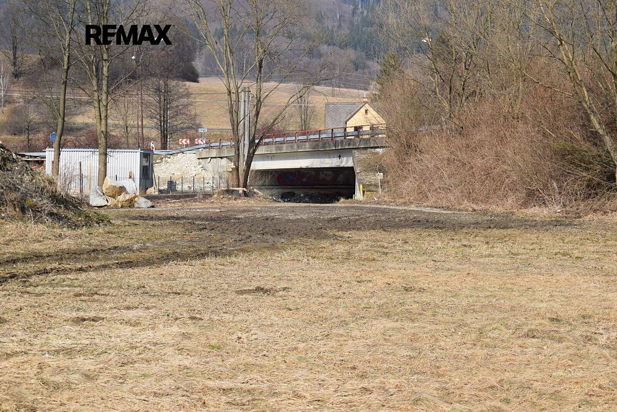 Prodej stavebního pozemku 3795 m² – fotografie 3