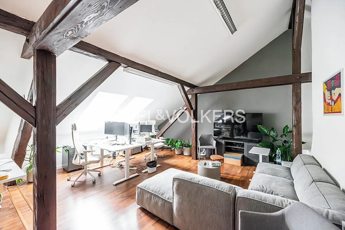 Pronájem kanceláře 93 m²