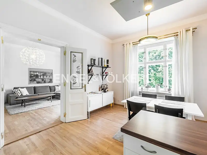 Pronájem bytu 3+1 108 m², Praha – náhled fotky 3