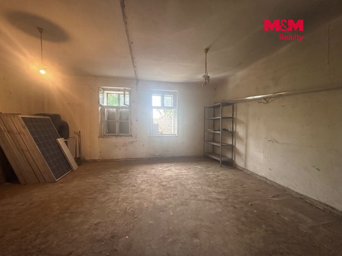 Prodej chalupy 110 m², pozemek 935 m² – fotografie 3