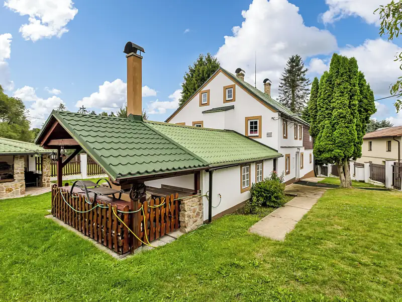 Prodej rodinného domu 264 m², pozemek 732 m², Nový Oldřichov – náhled fotky 3