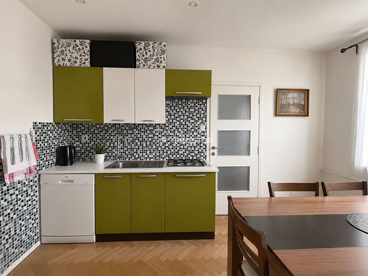 Prodej bytu 3+1 71 m² – fotografie 2