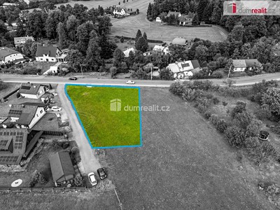 Prodej  stavebního pozemku 1 200 m²
