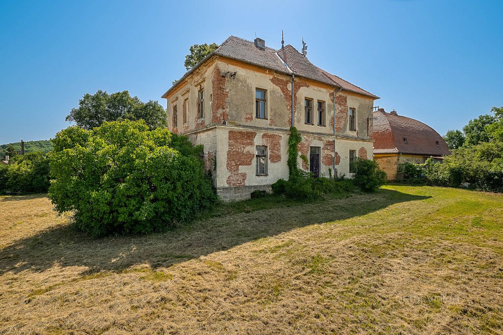 Prodej vily 500 m², pozemek 403 m²