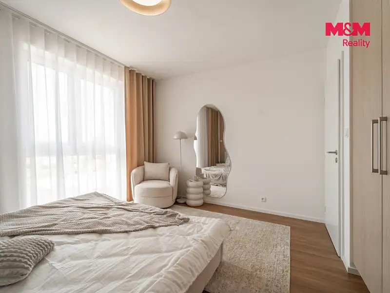 Prodej bytu 4+kk 141 m², Rokycany – náhled fotky 3