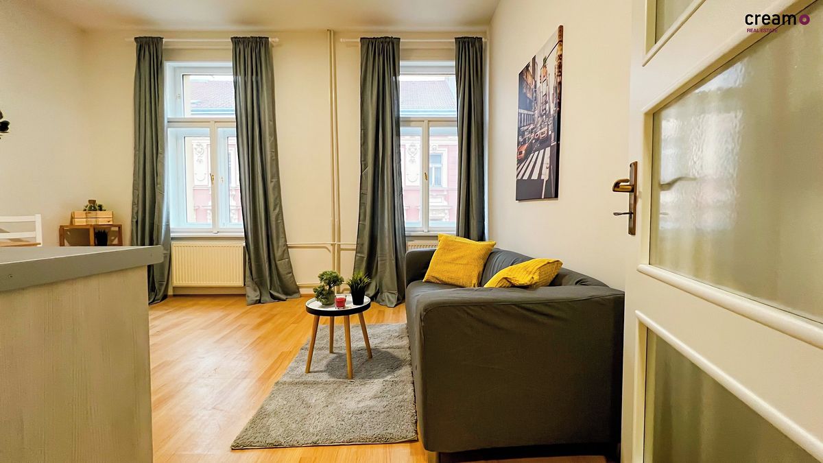 Pronájem bytu 2+kk 44 m² – fotografie 2