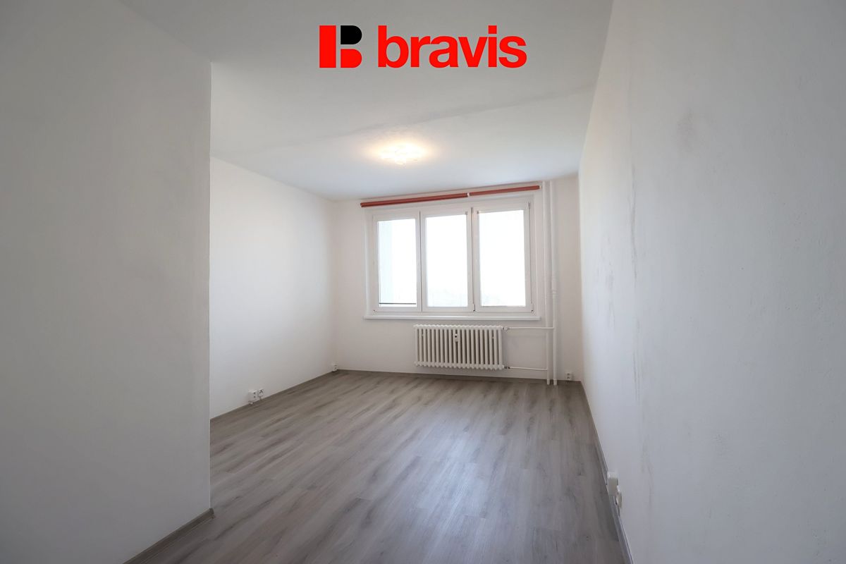 Pronájem bytu 2+kk 44 m² – fotografie 3