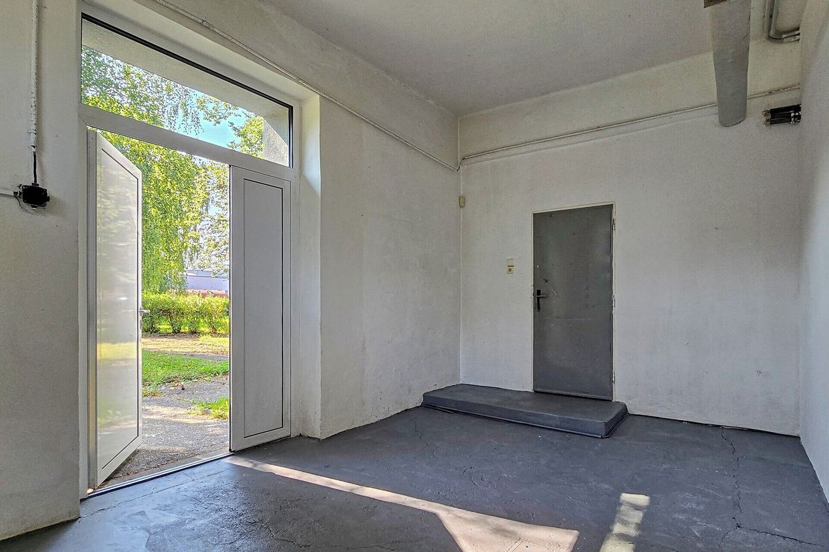 Pronájem skladového prostoru 280 m²