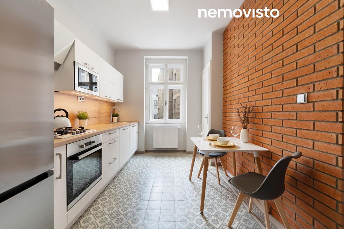 Pronájem bytu 2+1 86 m² – fotografie 2