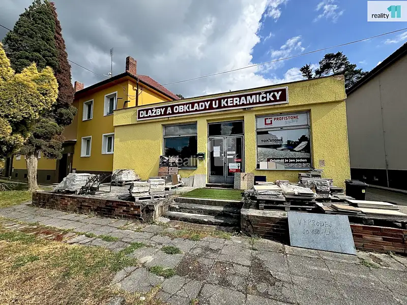Prodej obchodního prostoru 168 m², Chlumčany – náhled fotky 1