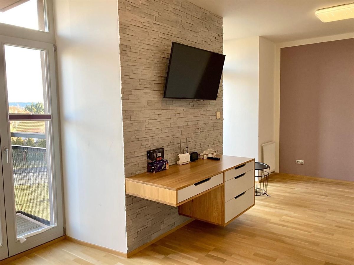 Pronájem bytu 1+kk 30 m² – fotografie 2