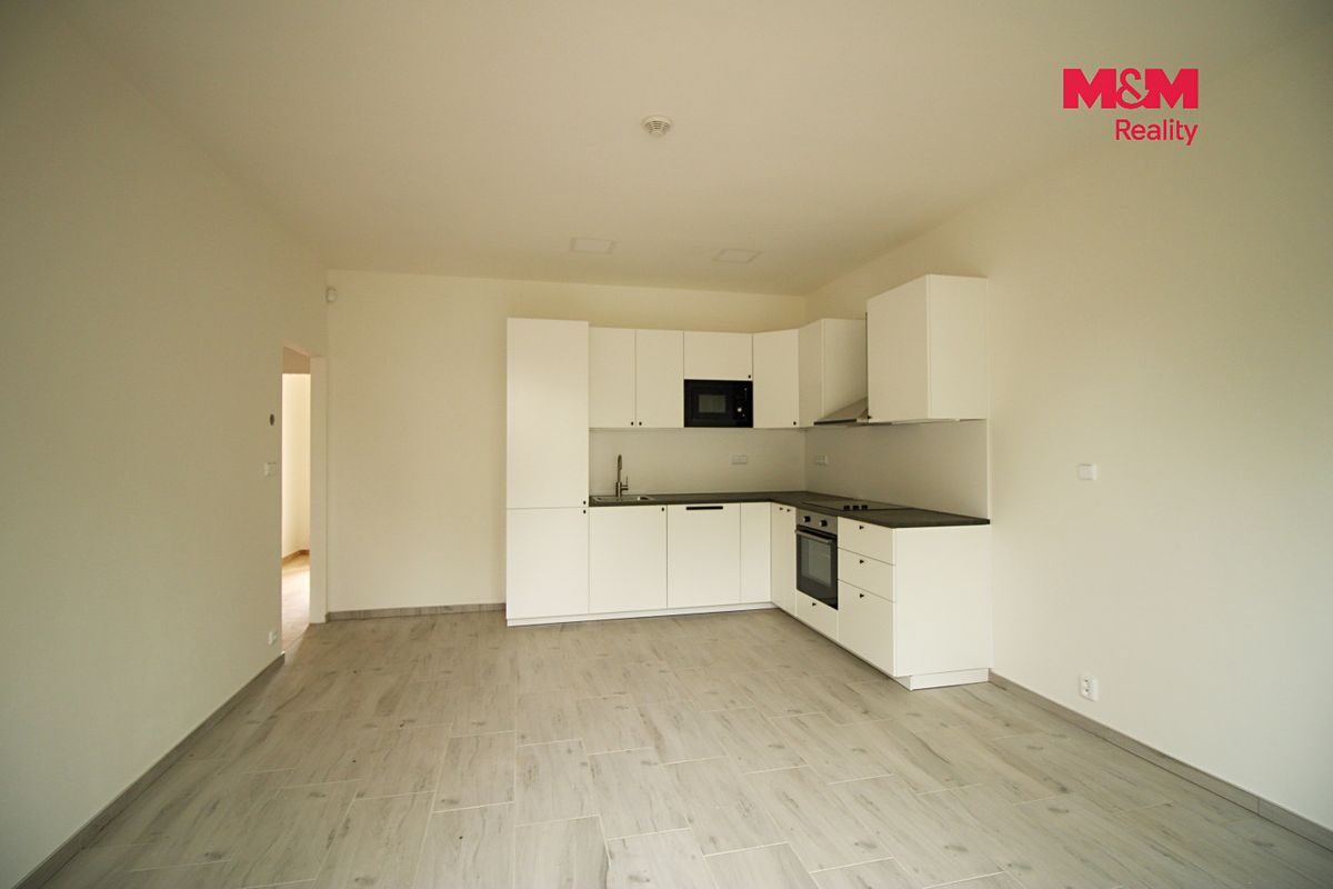Pronájem rodinného domu 62 m², pozemek 150 m² – fotografie 3