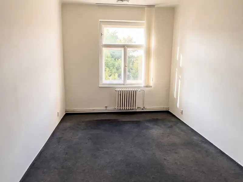 Pronájem kanceláře 18 m², Praha – náhled fotky 3