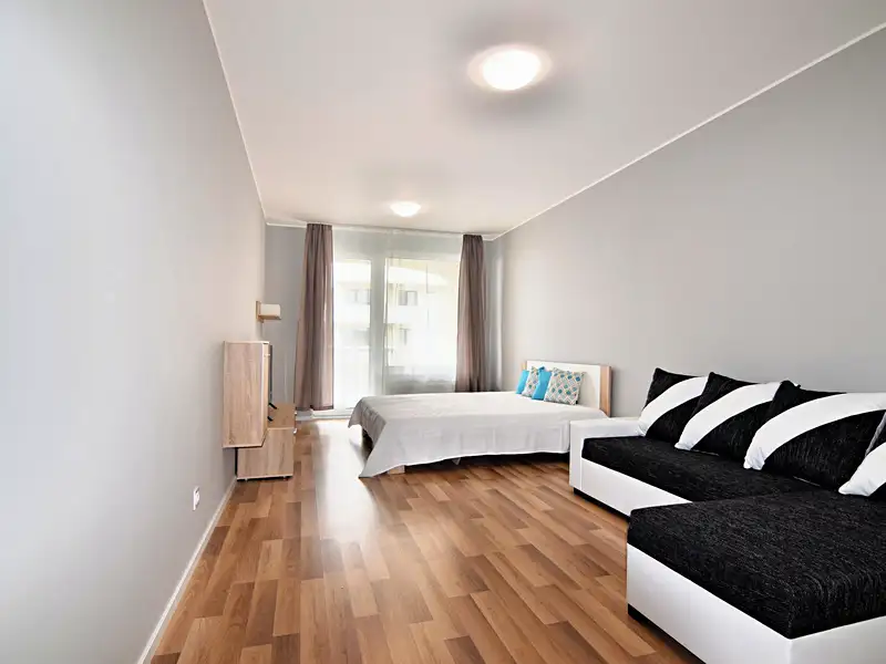 Prodej bytu 1+kk 51 m², Praha – náhled fotky 2