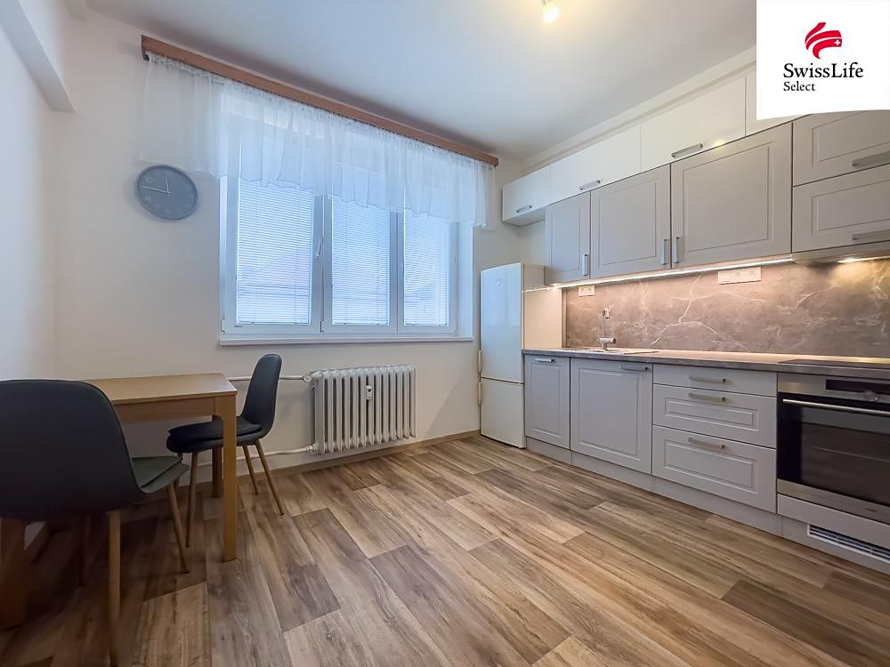 Pronájem bytu 1+1 37 m²