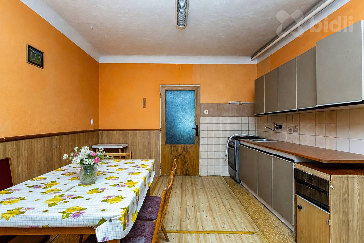 Prodej rodinného domu 100 m², pozemek 1251 m² – fotografie 5