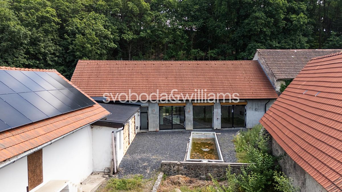 Prodej rodinného domu 637 m², pozemek 1384 m² – fotografie 5