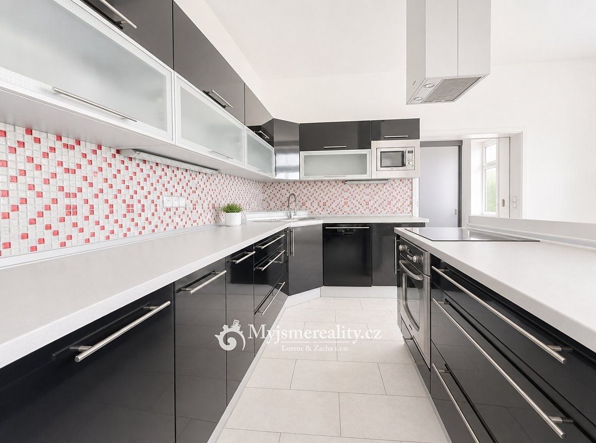 Prodej bytu 4+kk 95 m² – fotografie 3