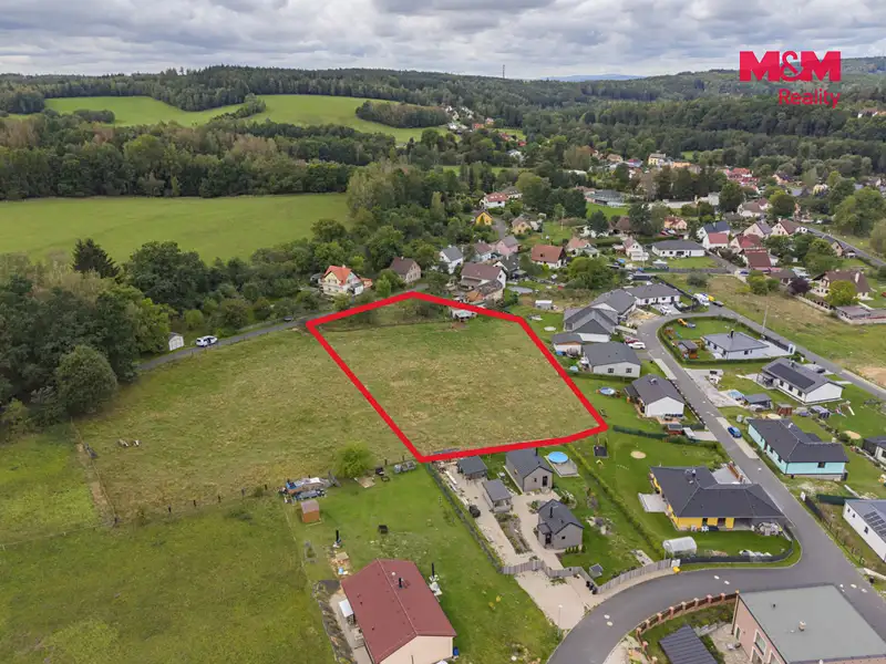 Prodej stavebního pozemku 4651 m², Šabina – náhled fotky 2