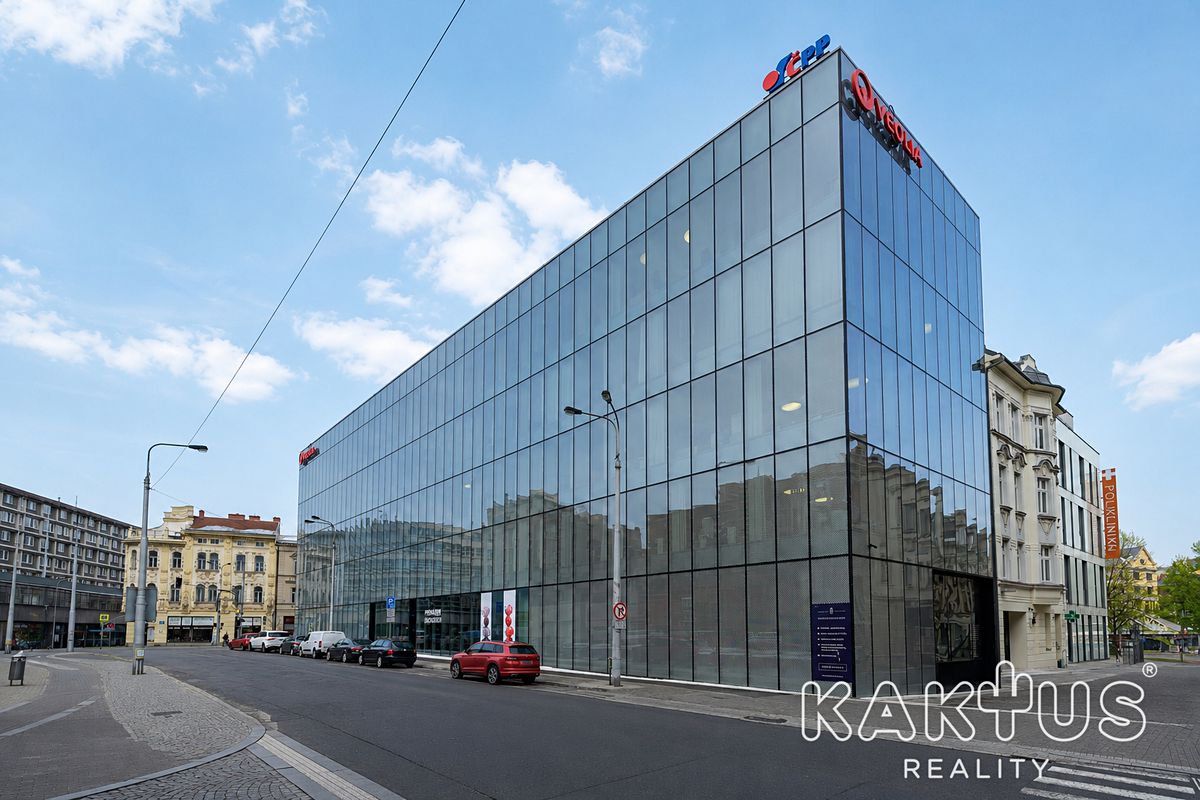 Pronájem obchodního prostoru 375 m² – fotografie 2