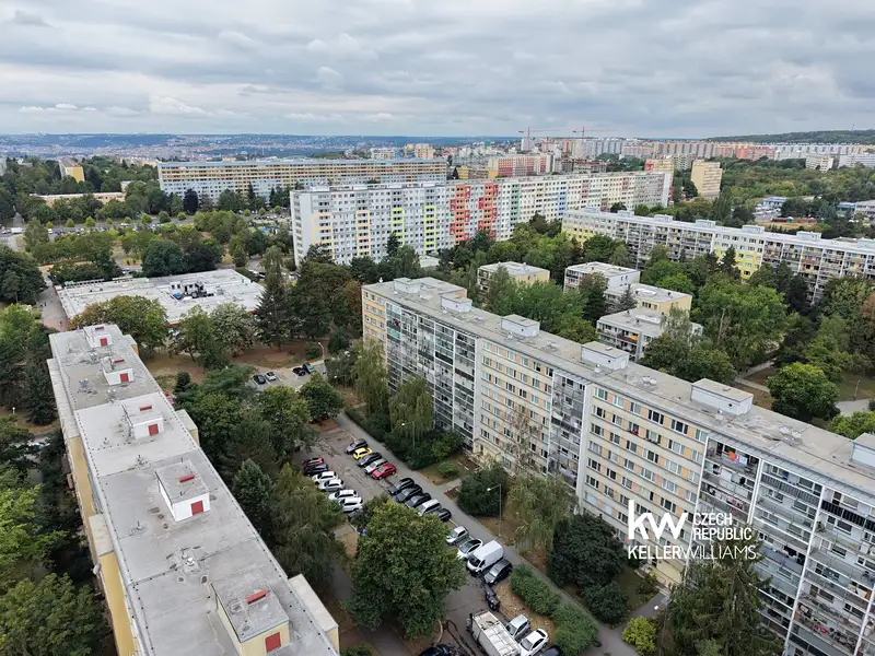 Prodej bytu 3+1 53 m², Praha – náhled fotky 1