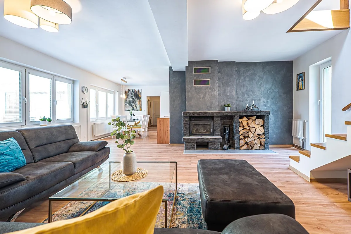 Prodej rodinného domu 319 m², pozemek 300 m²