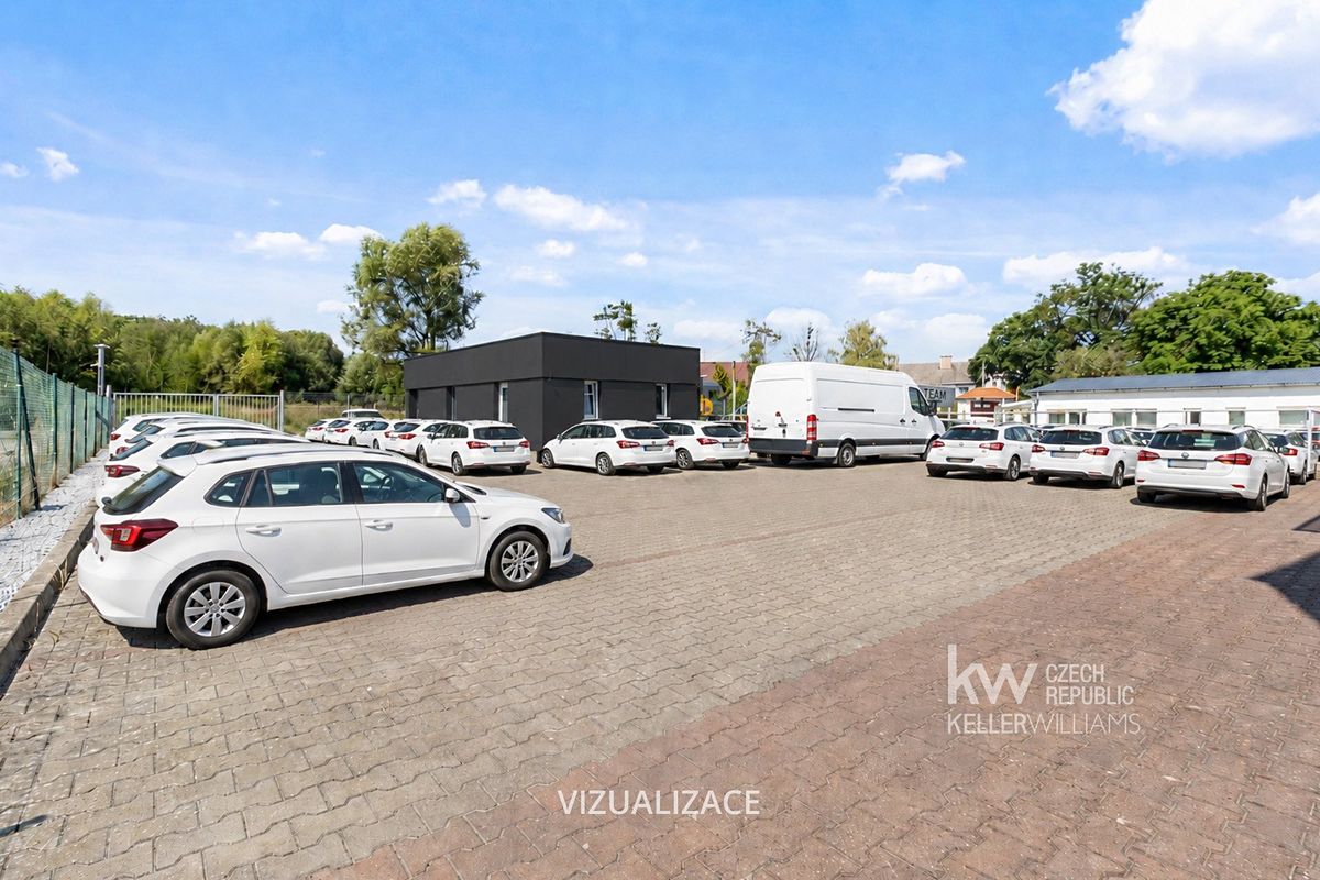 Pronájem komerčního pozemku 500 m² – fotografie 3