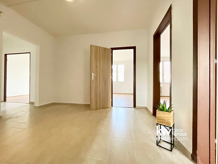 Prodej bytu 4+1, 100 m² (17 z 59)