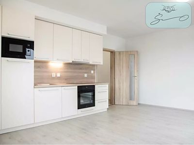 Pronájem bytu 1+kk 34 m²