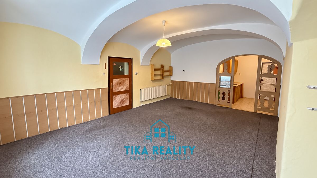 Prodej rodinného domu 167 m², pozemek 285 m² – fotografie 3