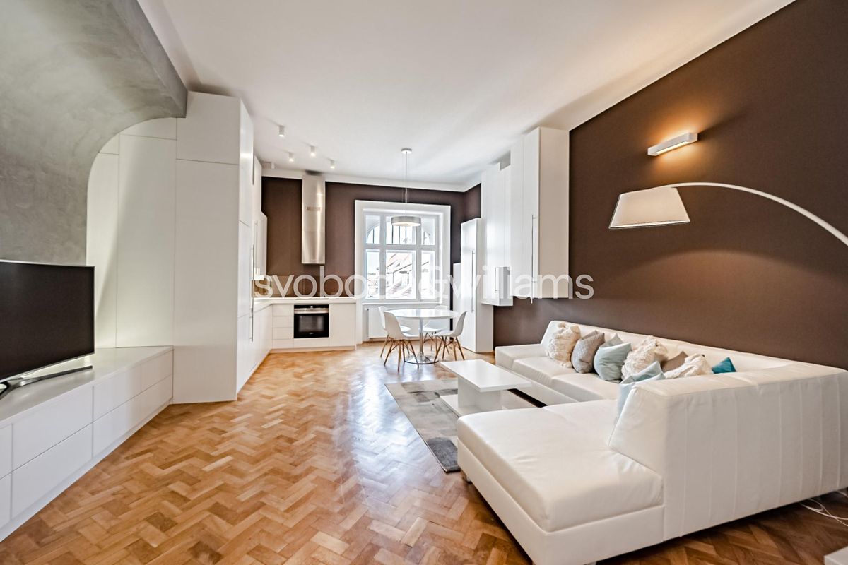 Pronájem bytu 3+kk 114 m²