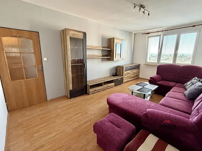 Pronájem bytu 2+1 61 m², Mnichovo Hradiště – náhled fotky 1