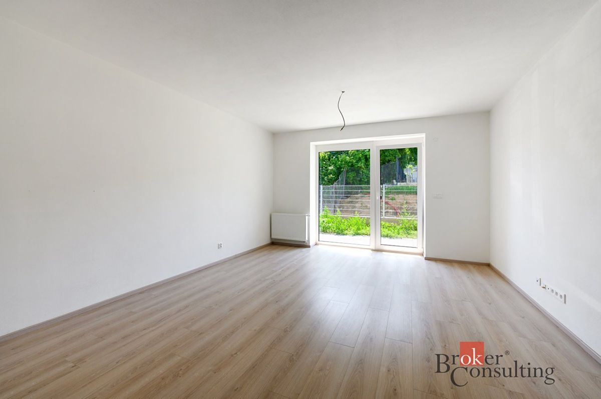 Pronájem bytu 3+kk 83 m² – fotografie 3