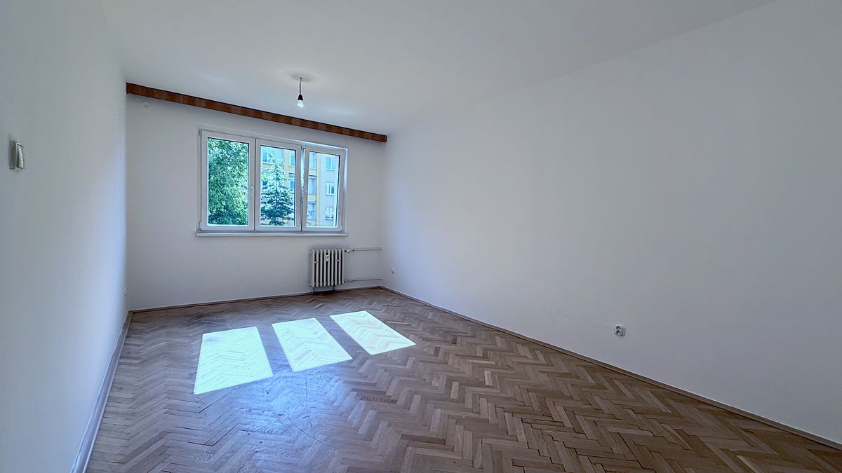 Prodej bytu 2+1 55 m² – fotografie 2