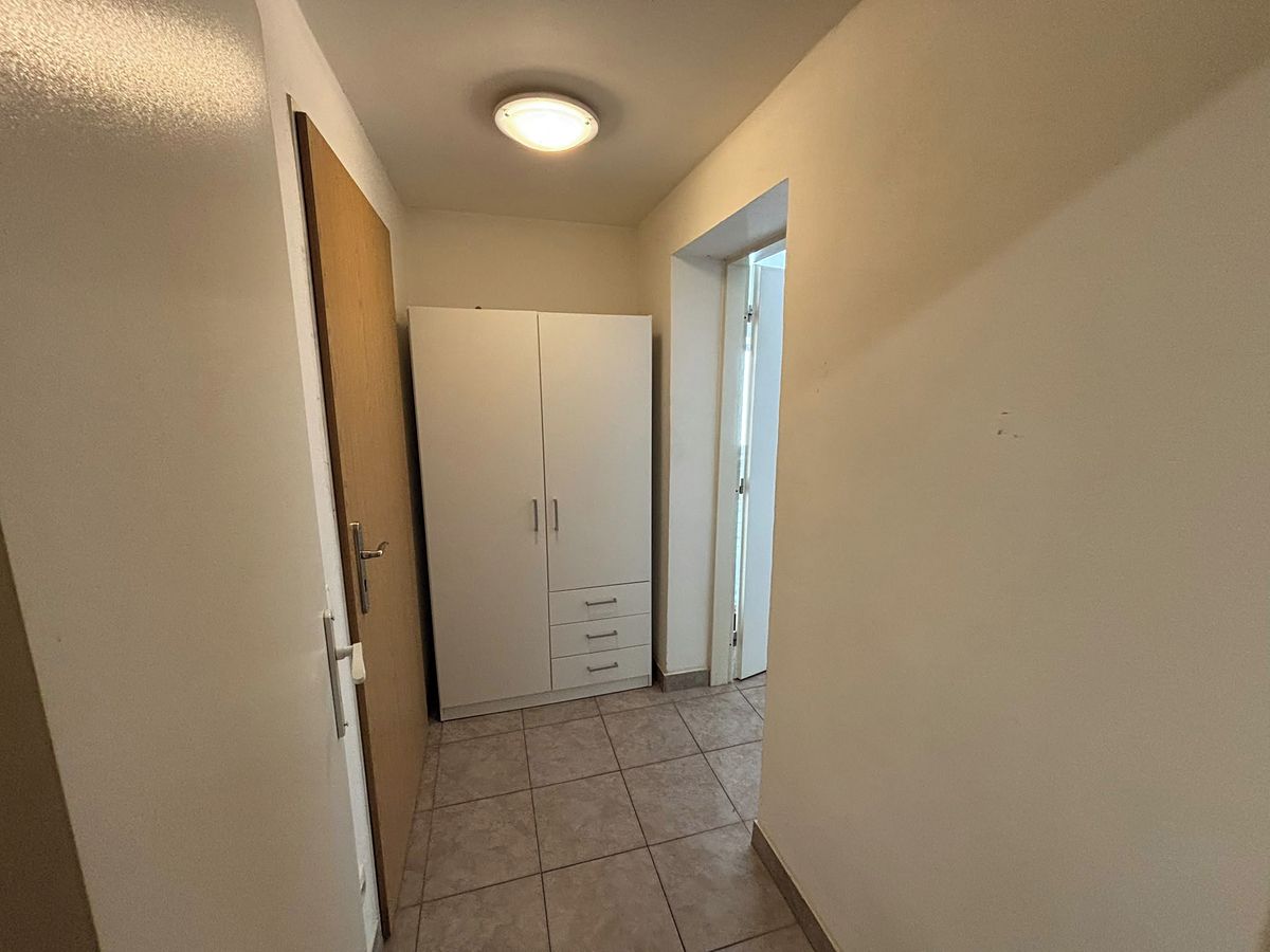 Pronájem bytu 1+kk 21 m² – fotografie 4