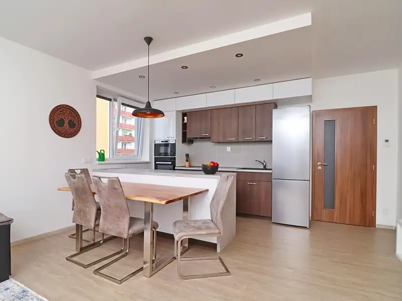 Pronájem bytu 3+kk 80 m², Olomouc – náhled fotky 3