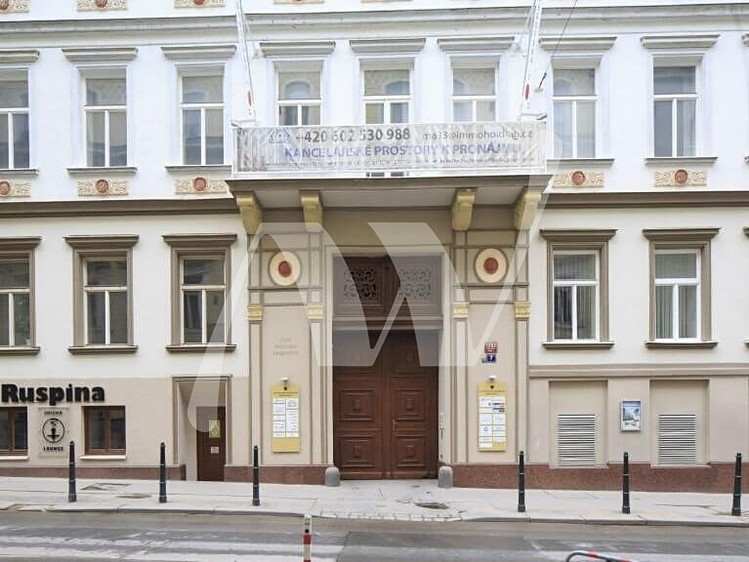 Gewerbefläche zur Miete, 120 m² (1 von 10)