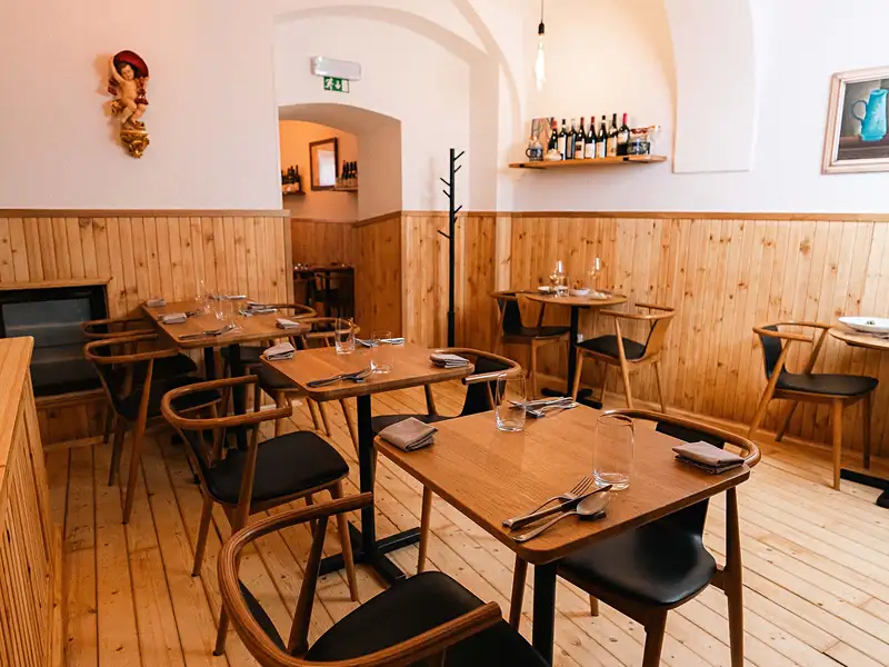Pronájem restaurace 110 m², Praha – náhled fotky 2