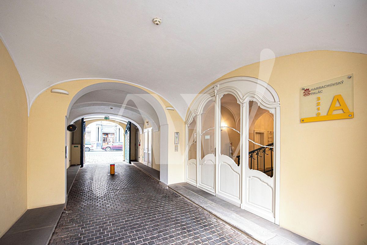 Pronájem kanceláře 86 m² – fotografie 4