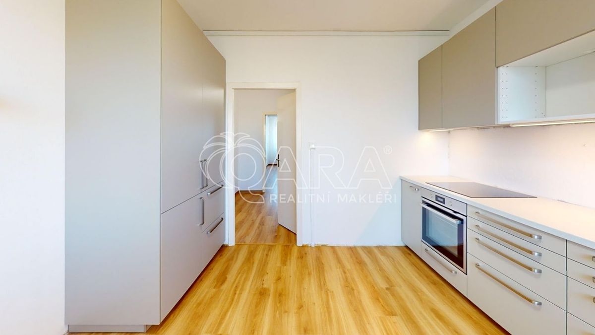 Pronájem bytu 3+1 80 m² – fotografie 4