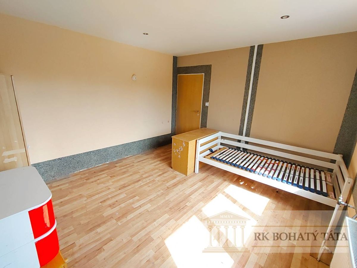 Pronájem rodinného domu 177 m², pozemek 850 m² – fotografie 5