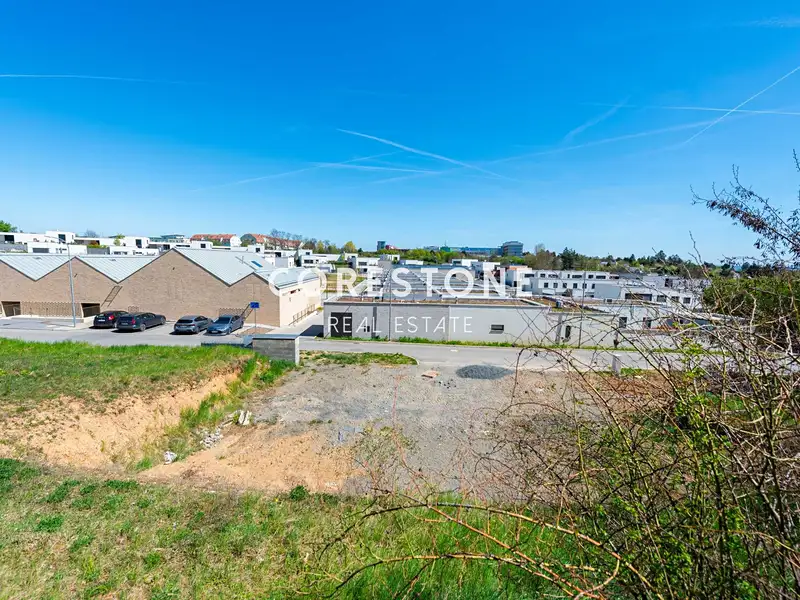 Prodej stavebního pozemku 1353 m², Praha – náhled fotky 2