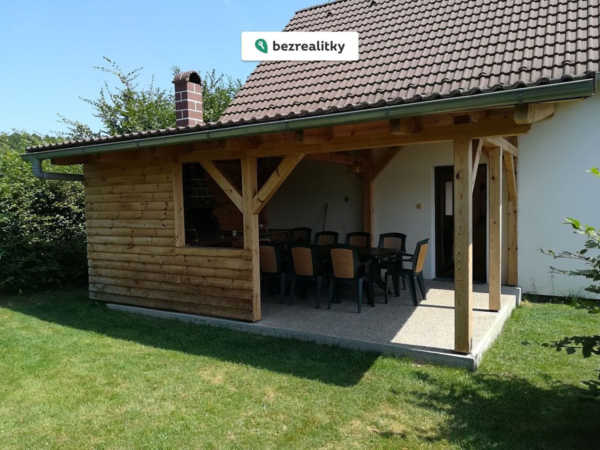 Prodej rodinného domu 74 m², pozemek 351 m² – fotografie 2